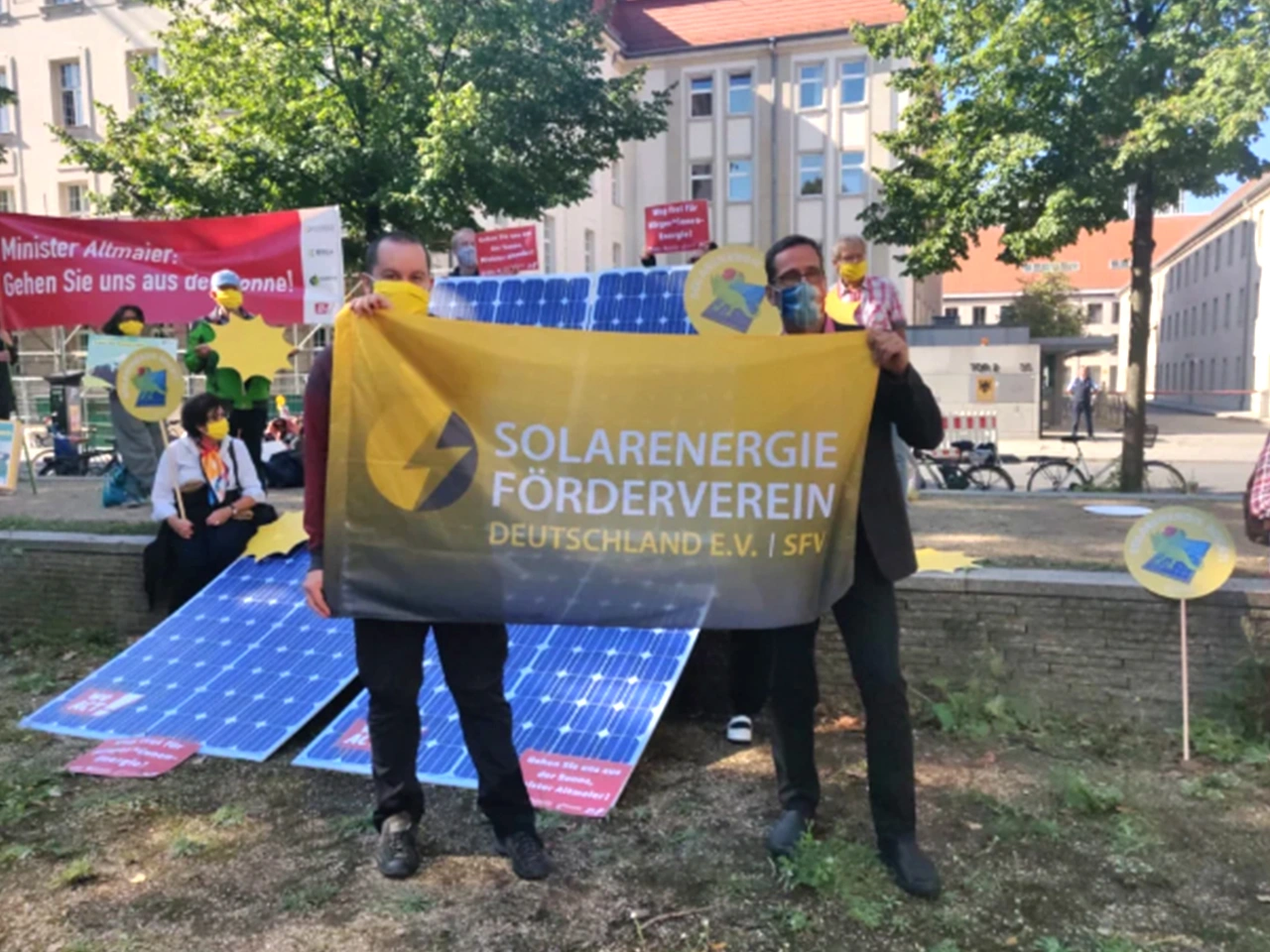 Auf starke Partner kommt es an. Der Solarenergie-Förderverein Deutschland e. V. (SFV): Für eine Zukunft mit 100 Prozent Erneuerbaren Energien
