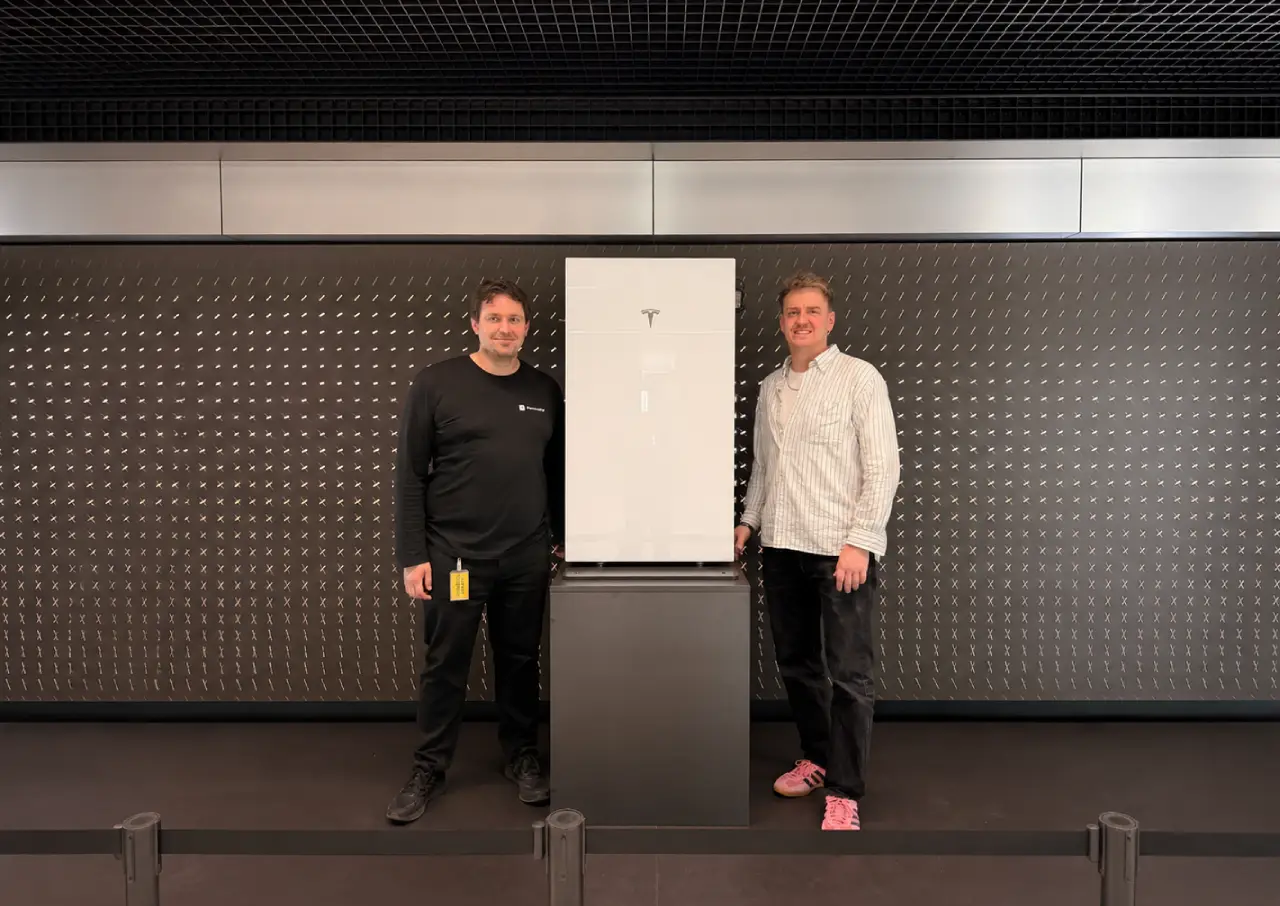 Besuch bei Tesla in Berlin – Vorstellung der neuen Tesla Powerwall 3P - Featured